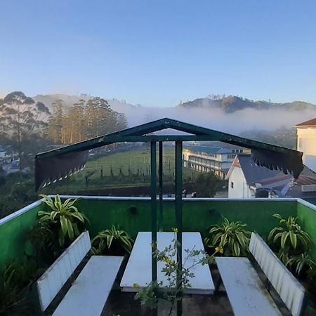 Greenview Holiday Inn ムンナール エクステリア 写真