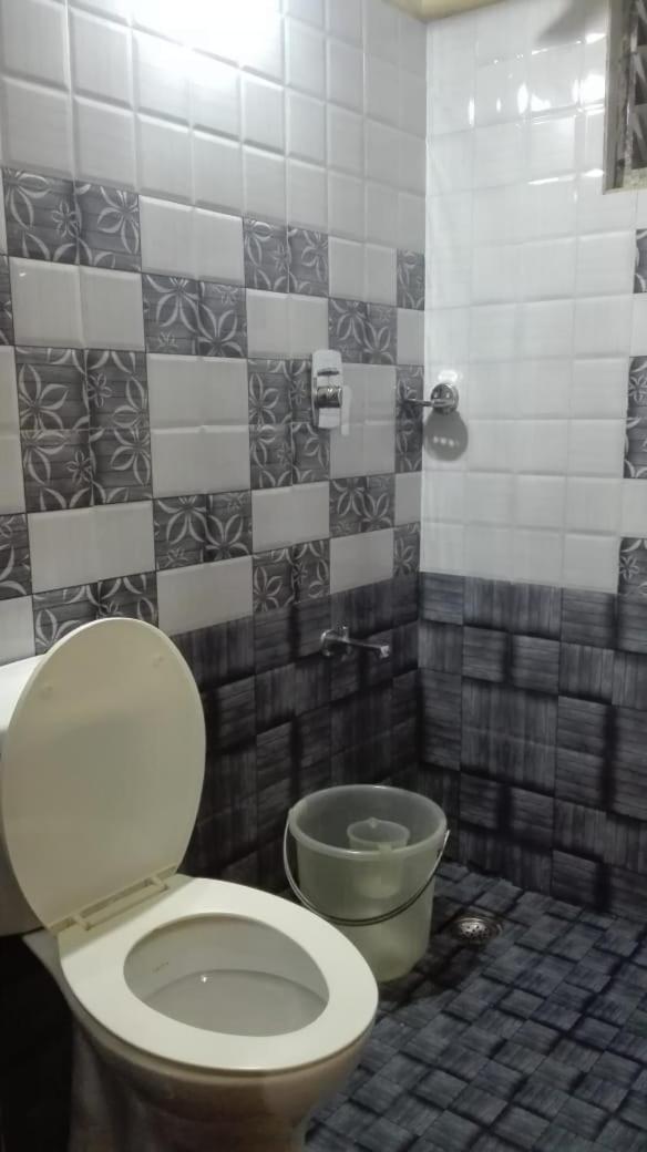 Greenview Holiday Inn ムンナール エクステリア 写真