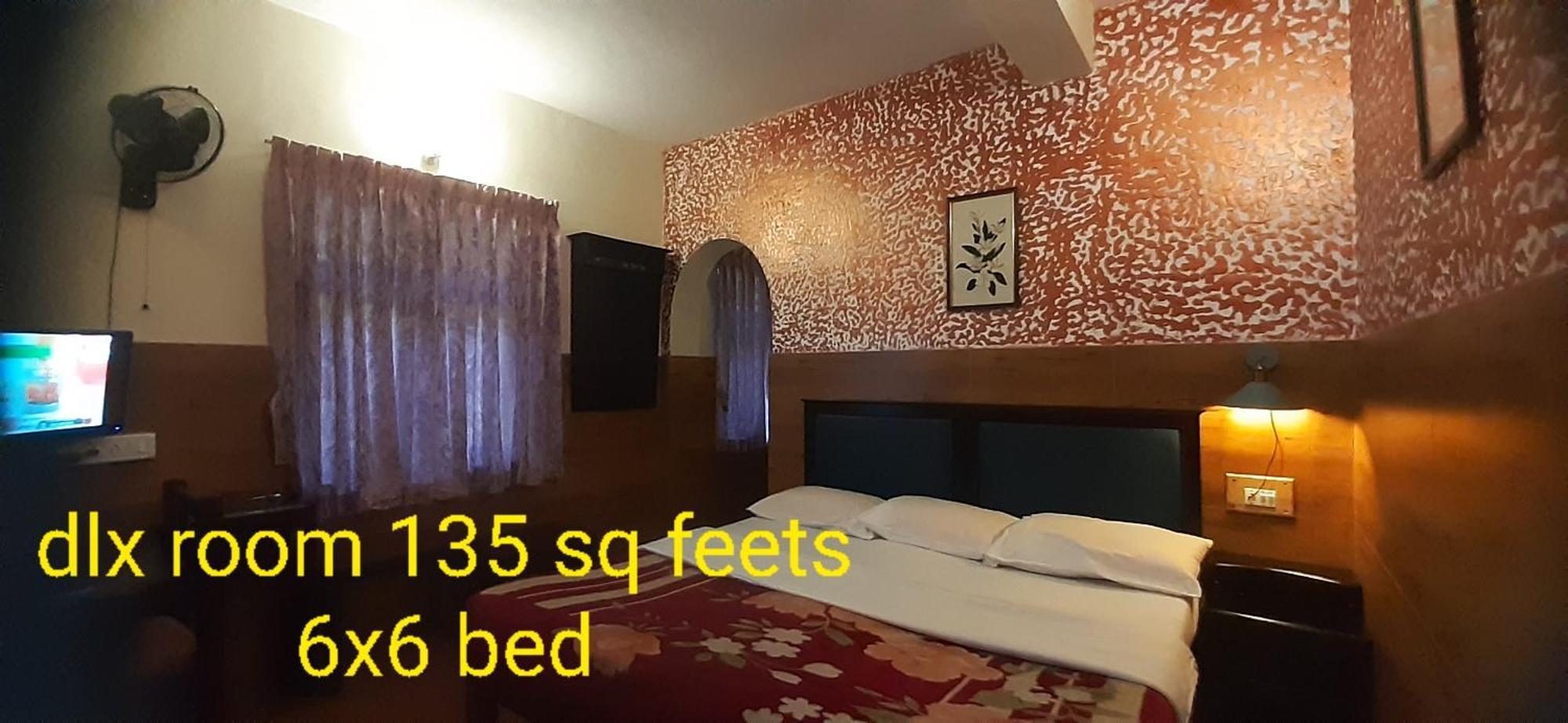 Greenview Holiday Inn ムンナール エクステリア 写真